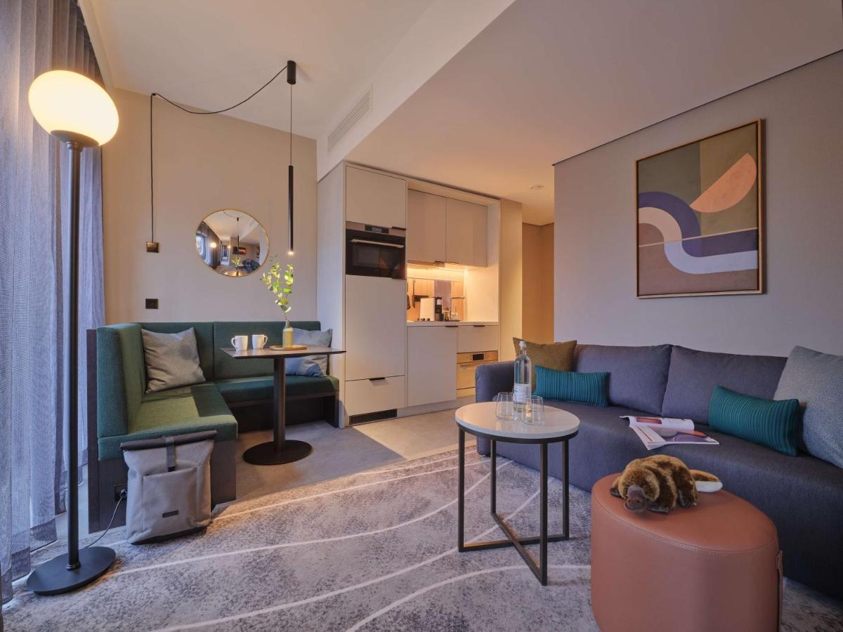 Hotel apartamentowy Adina